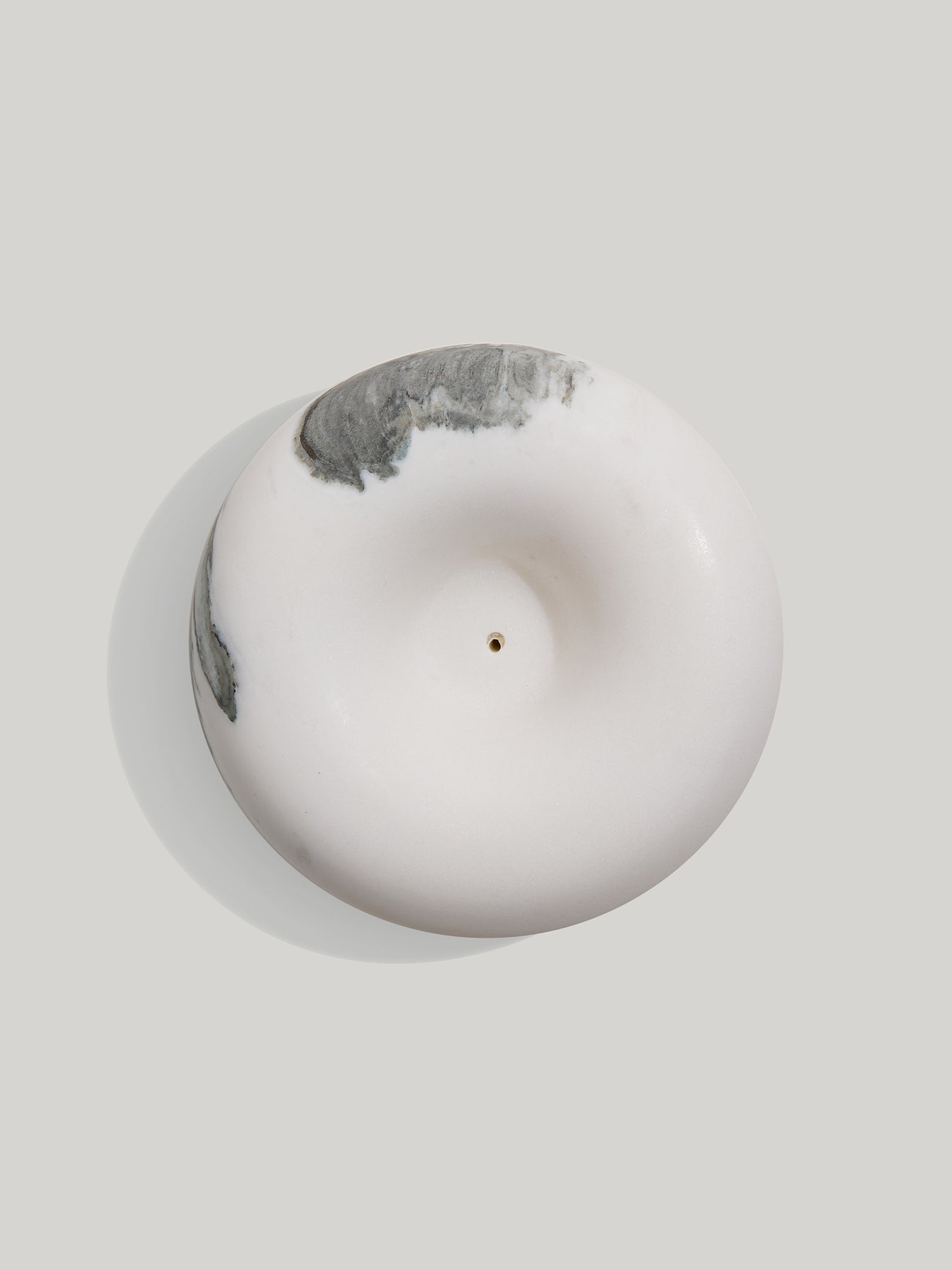 Arabescato marble incense holder