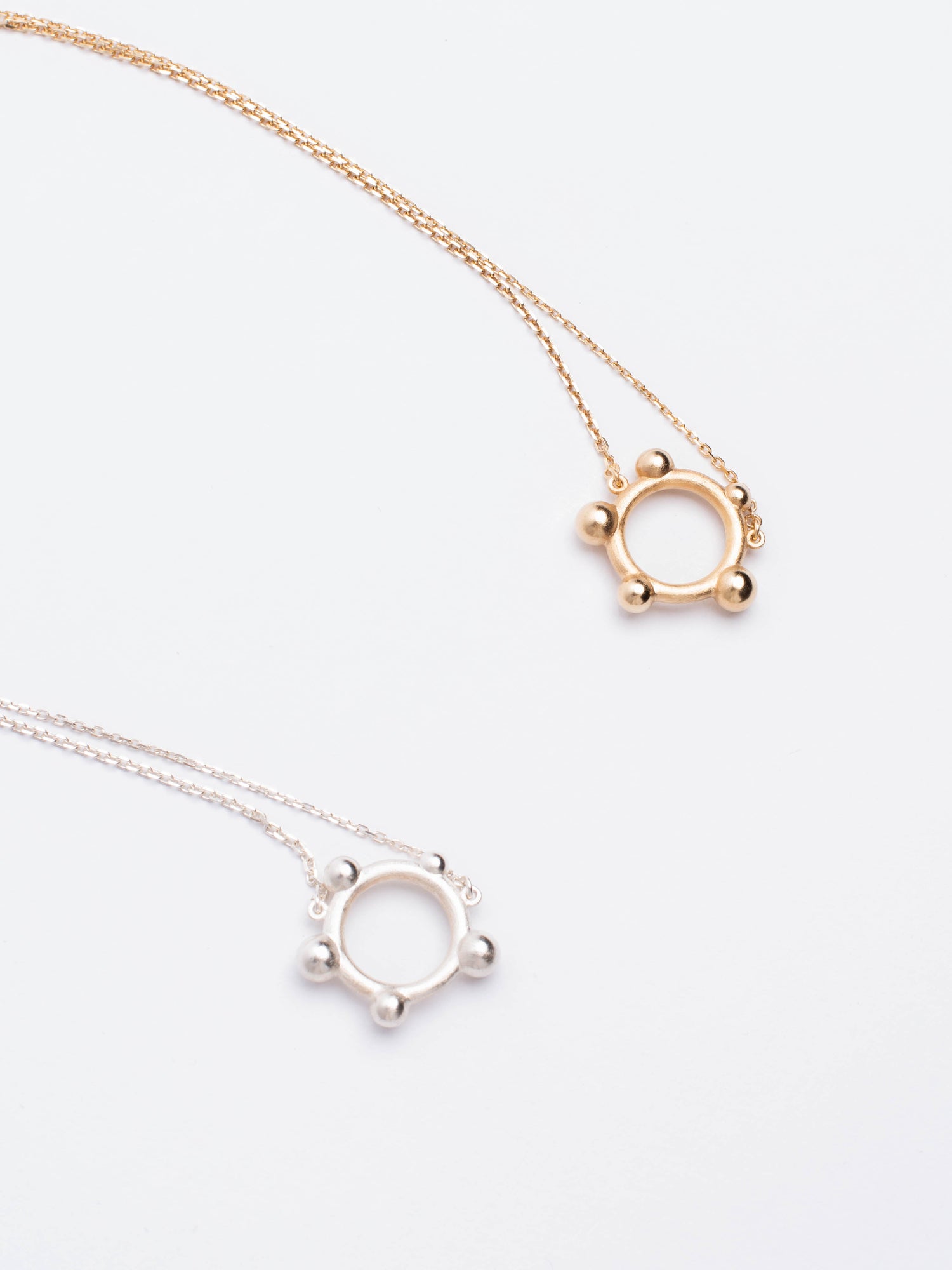 Triffid náhrdelník