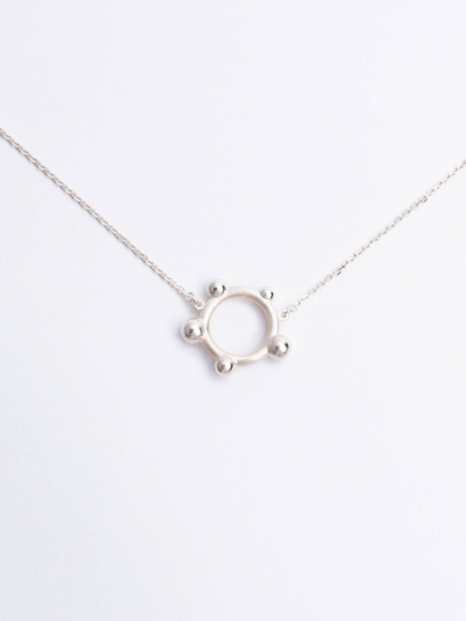 Triffid náhrdelník