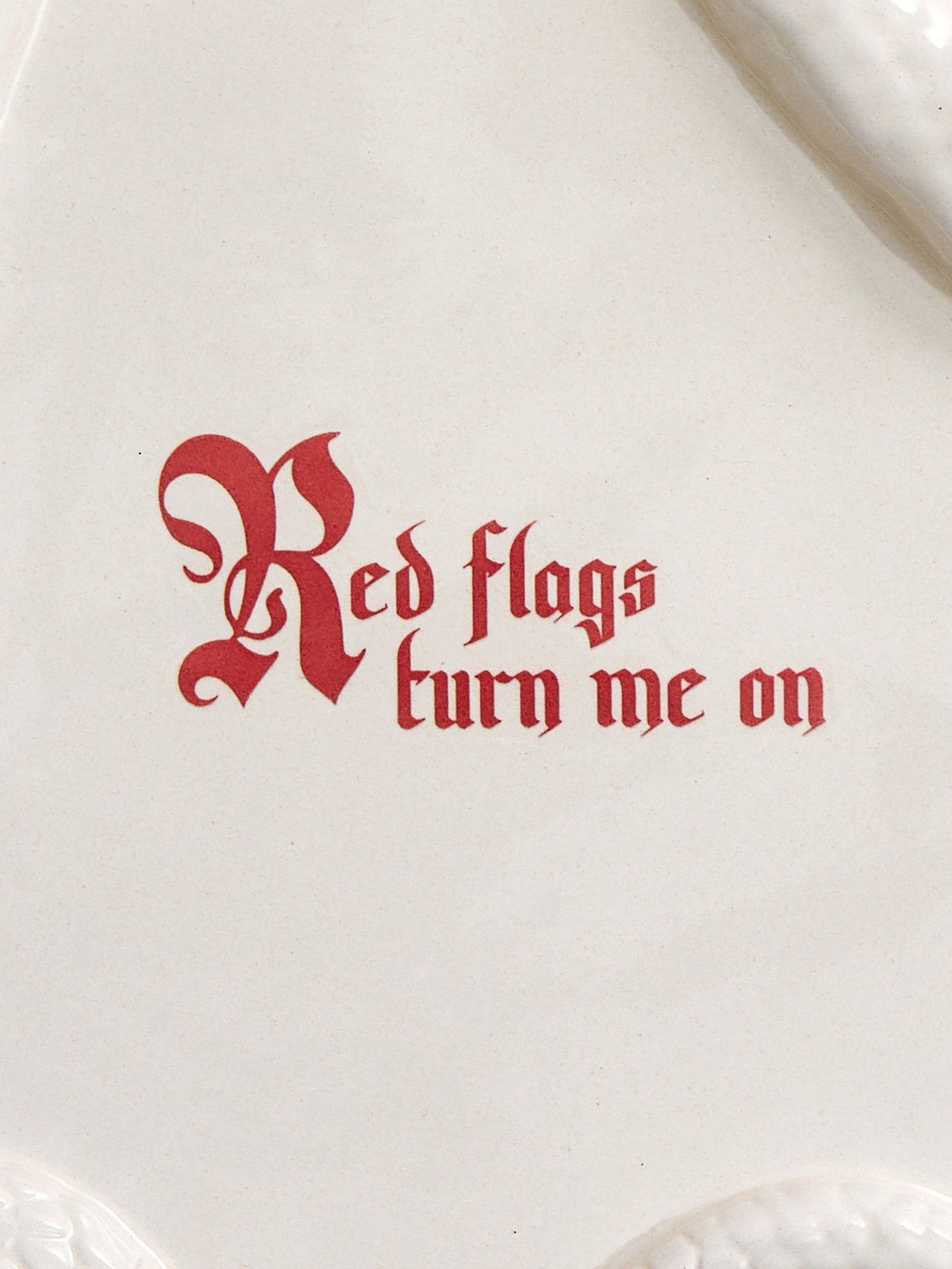 The Forbidden jídelní talíř