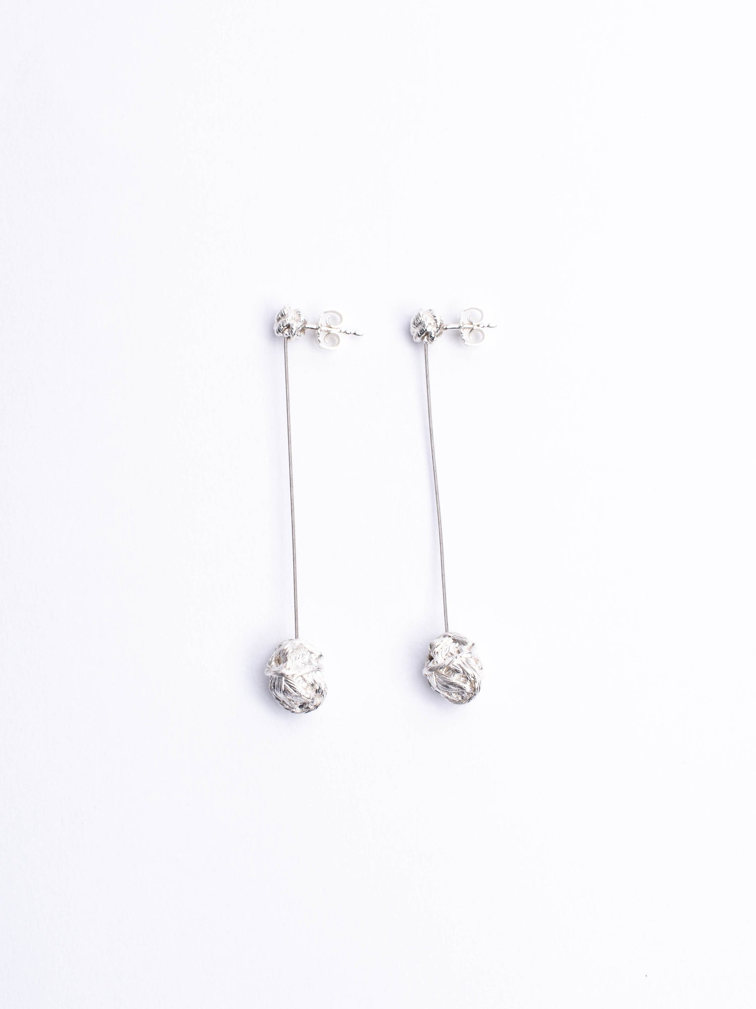 Knot earrings