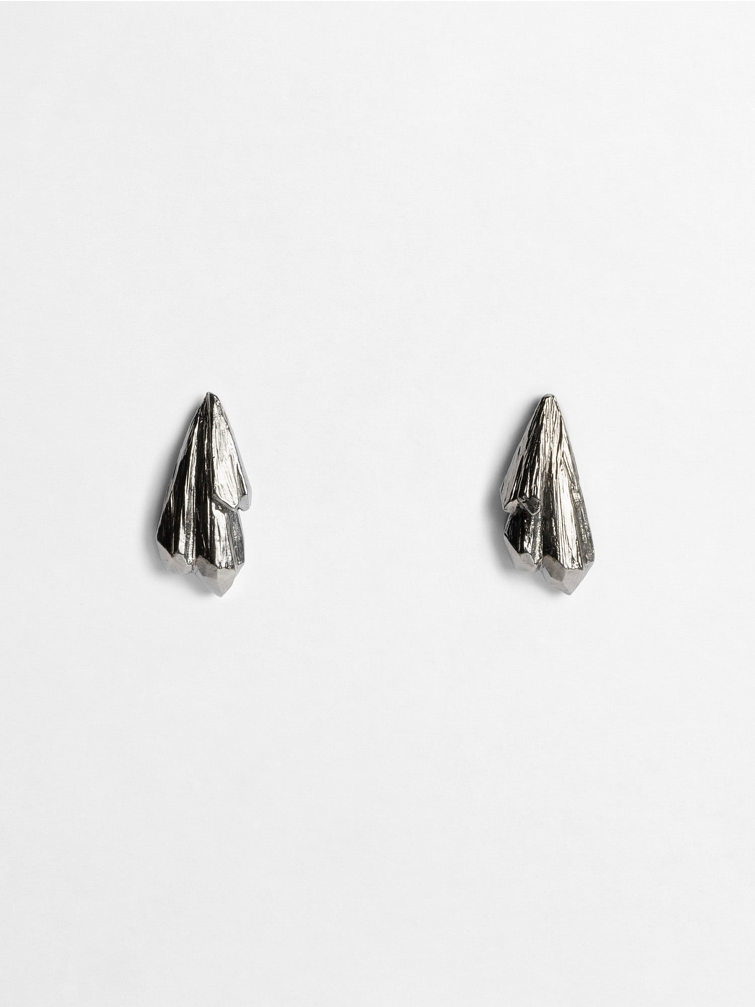 Leaf earrings
