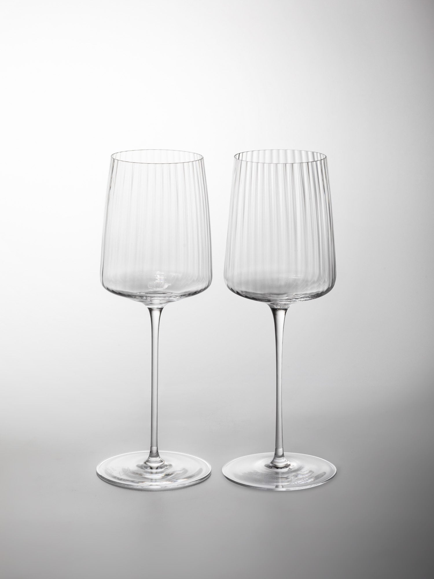 Dolce Vita wine glasses 370 ml (set of 2)