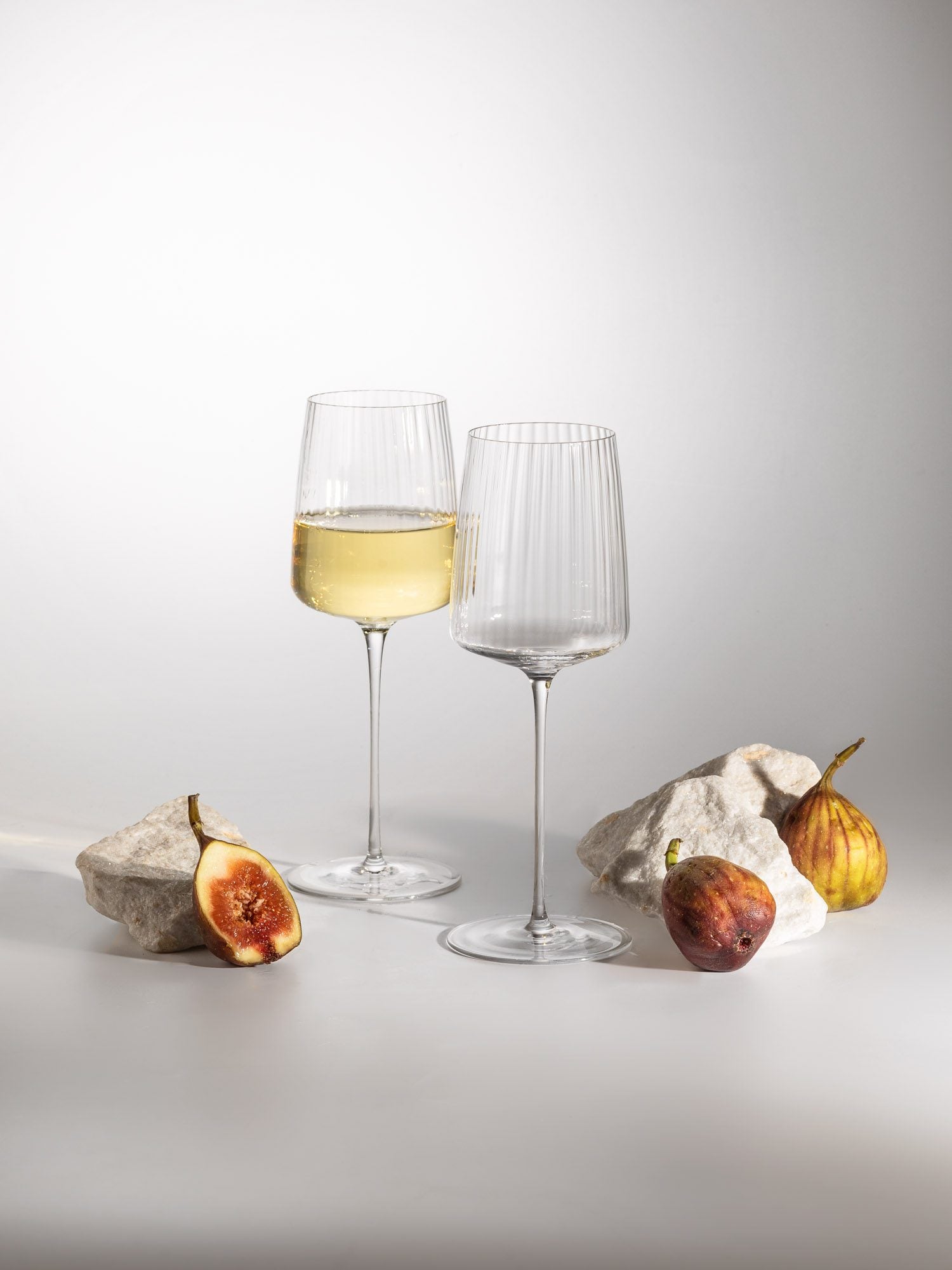 Dolce Vita wine glasses 370 ml (set of 2)