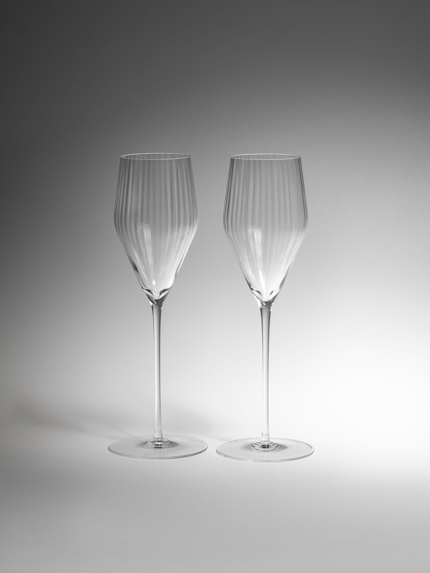 Dolce Vita champagne tulip glasses (set of 2)