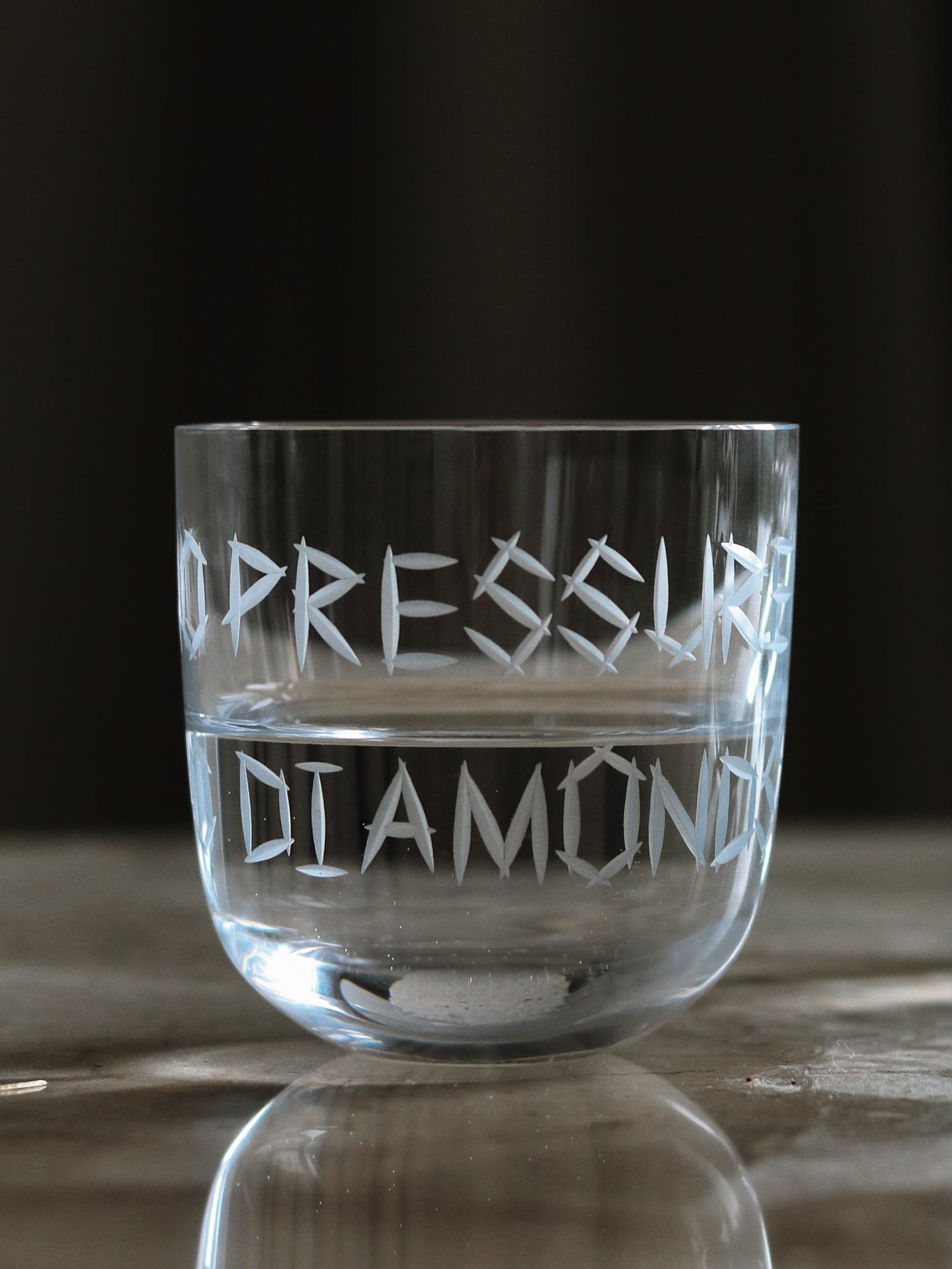 No Pressure No Diamonds sklenice