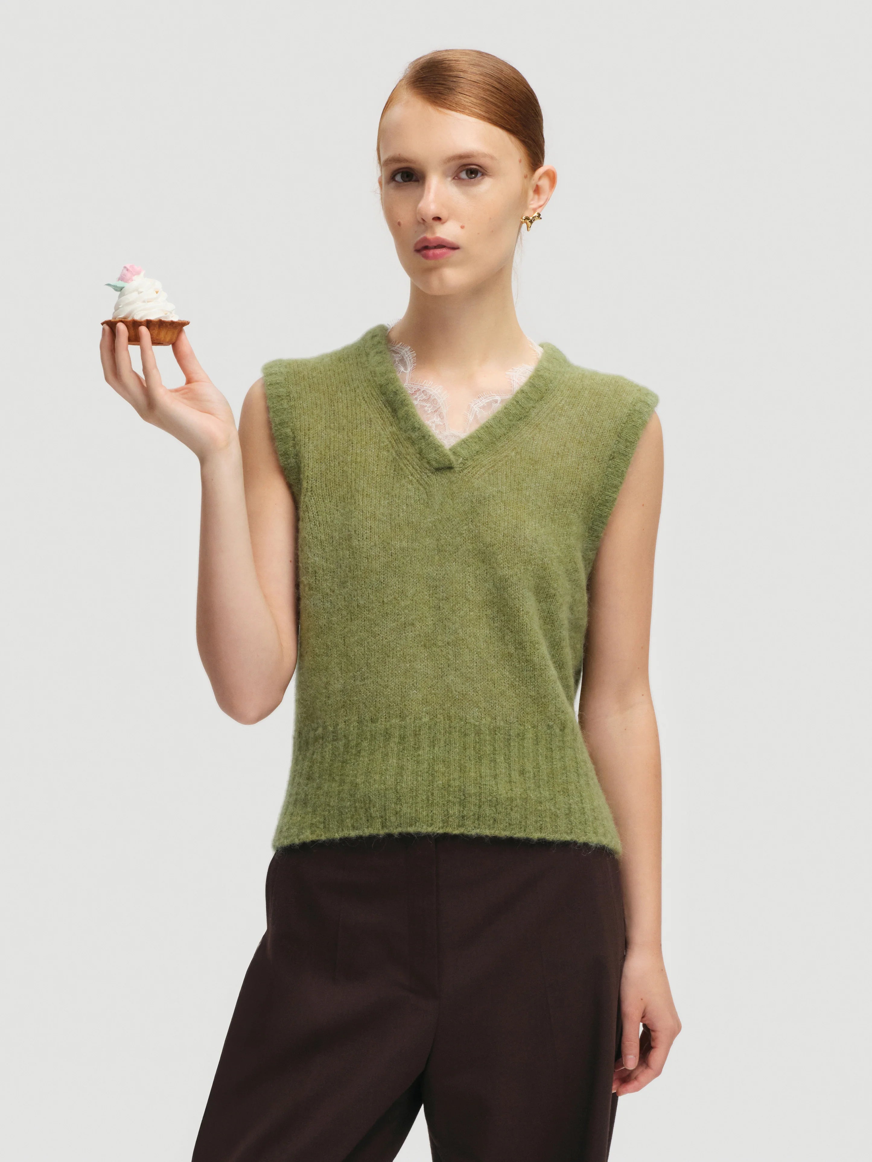 Vesta s krajkovým lemem - Zelená