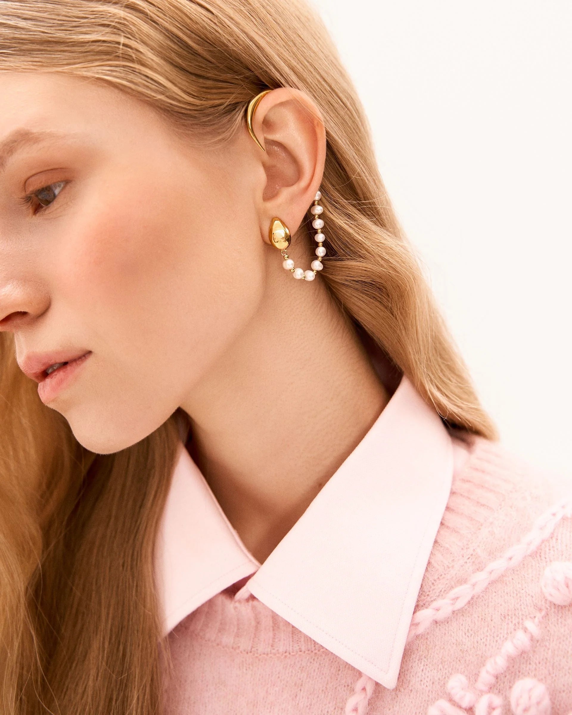 Tyras Pearl Ear Cuff