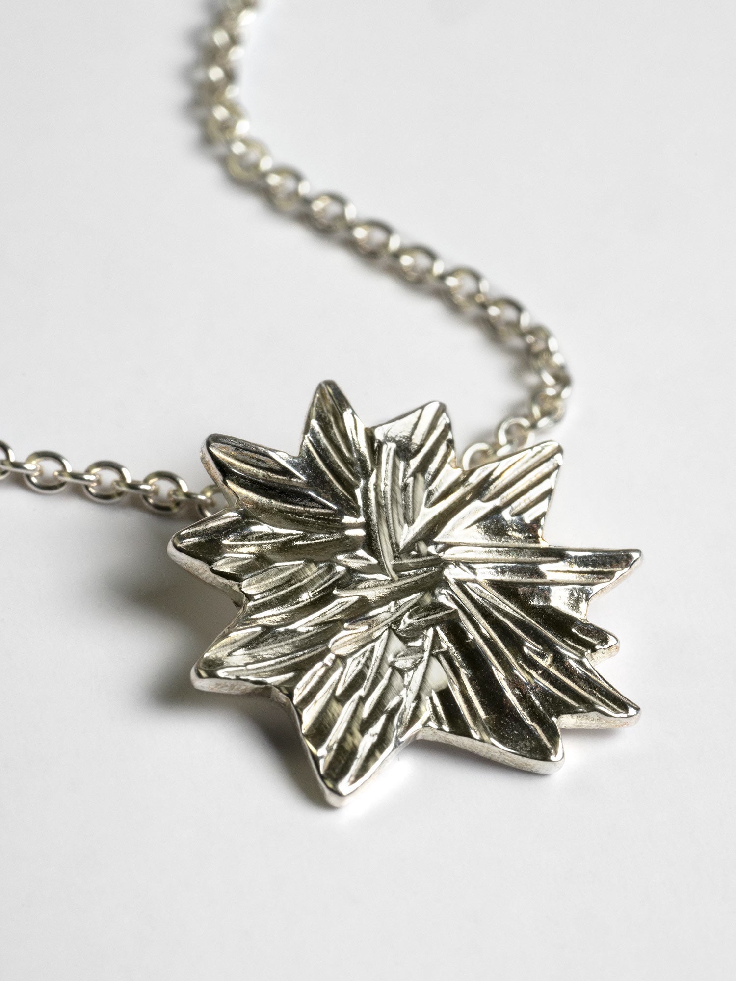 Comets necklace