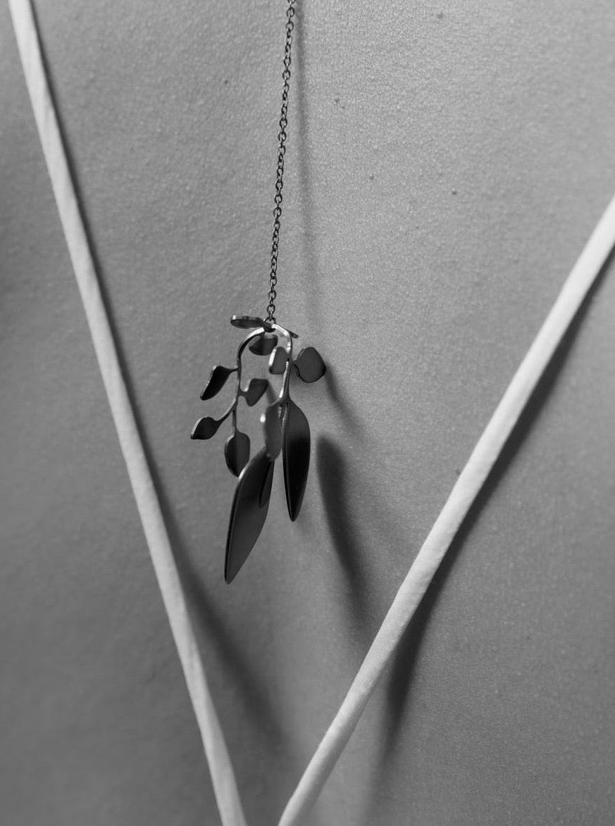 Vavřín náhrdelník