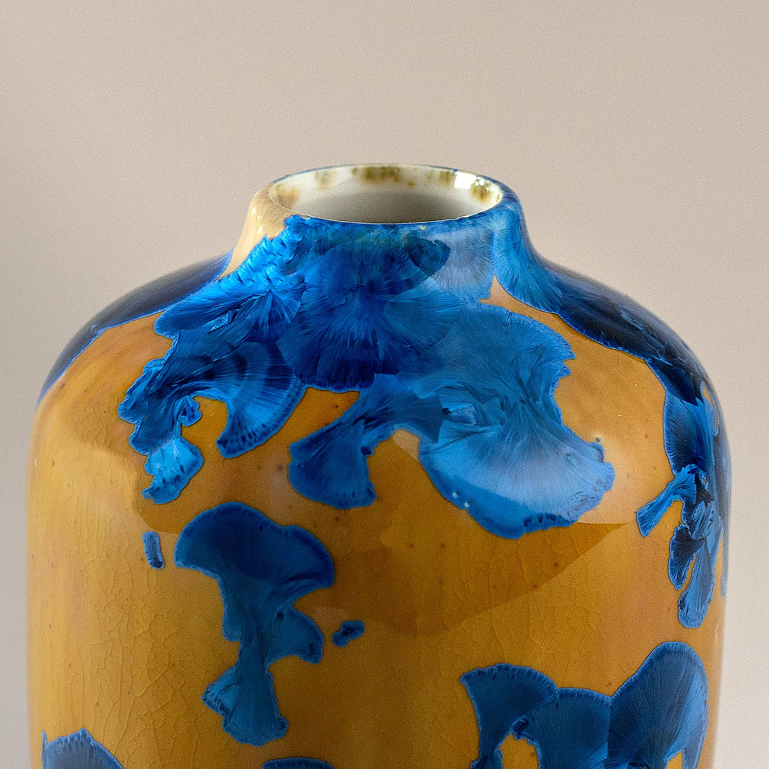 Crystalline I vase orange-blue