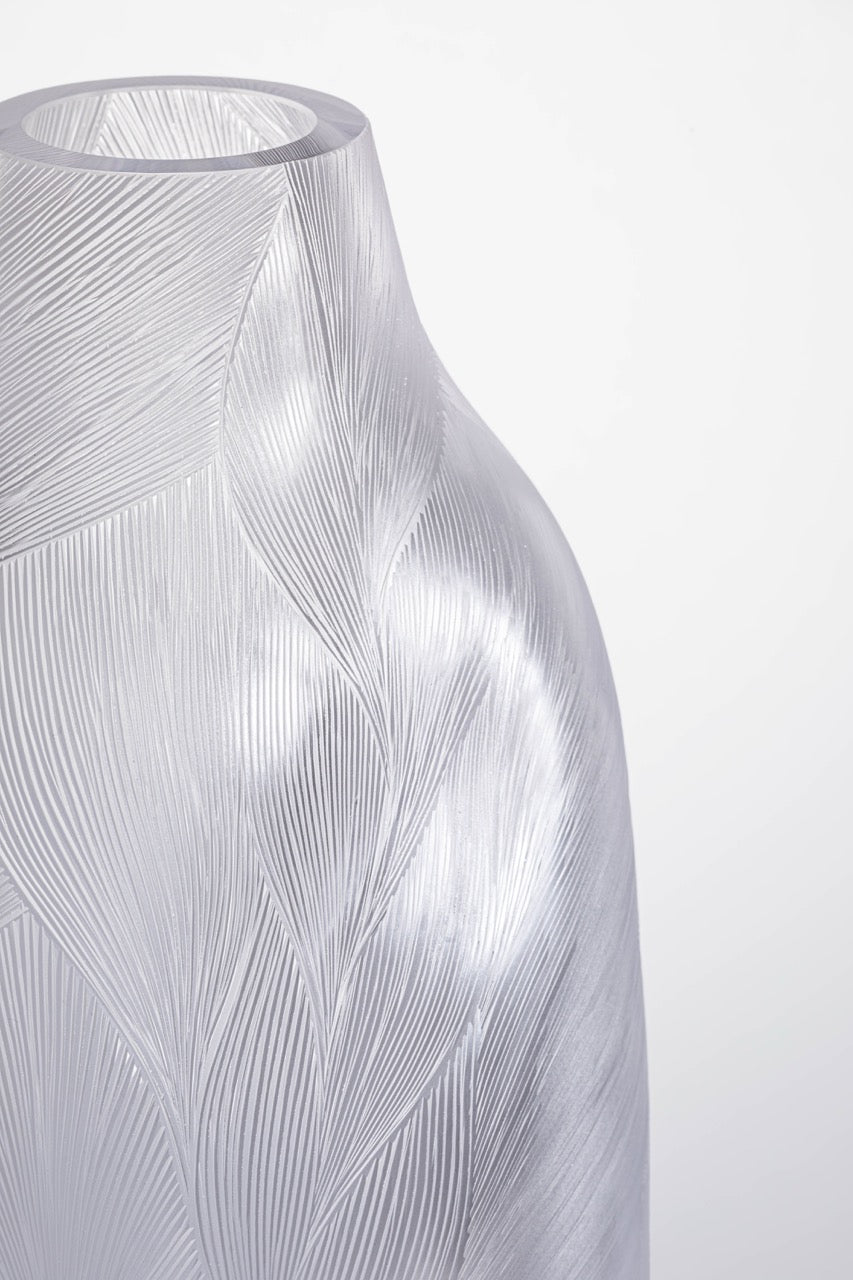 Traces váza 35 cm čirá